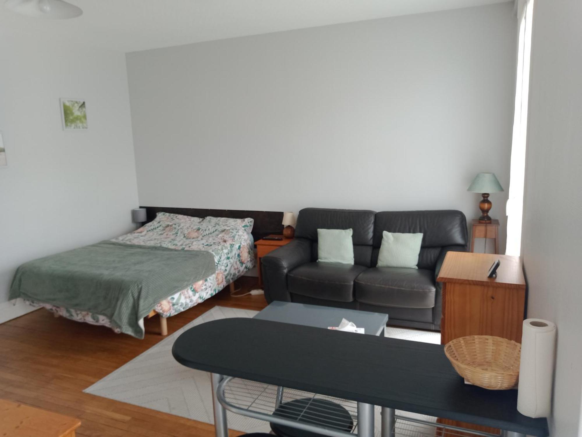 Appartement Perret 105 Rue Victor Hugo, Lumineux, Plein Centre, Parking Prive Arrivee Autonome Tout A Pied Le Havre Kültér fotó
